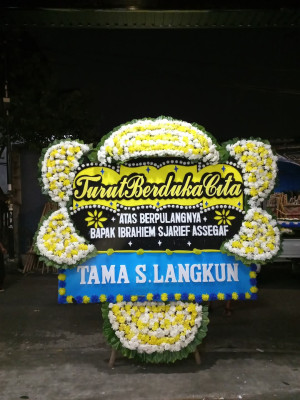 Papan Bunga Duka di Mantup